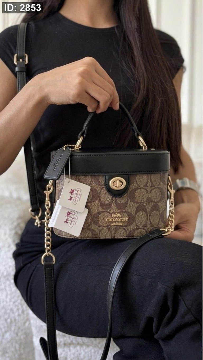 حقيبة Coach Kay Crossbody In Signature Canvas بني اسود حجم صغير