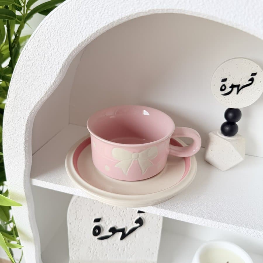 كوب بورسلان فيونكة وردي مع صحن
