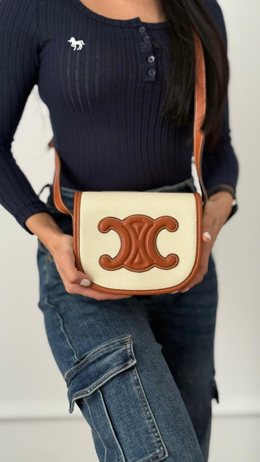 حقيبة Celine Folco Cuir Triomphe Bag بني بيج حجم صغير